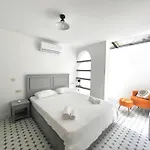 Dort Mevsim 3* Alaçatı
