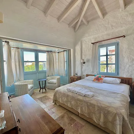 Penzion Dort Mevsim Alaçatı