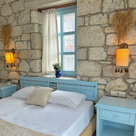 Dort Mevsim Penzion Alaçatı