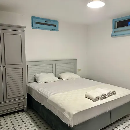Dort Mevsim 3* Alaçatı