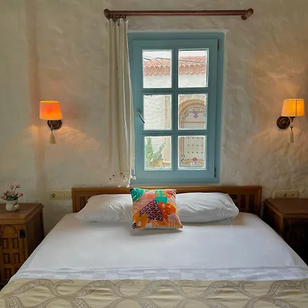 Dort Mevsim 3* Alacati